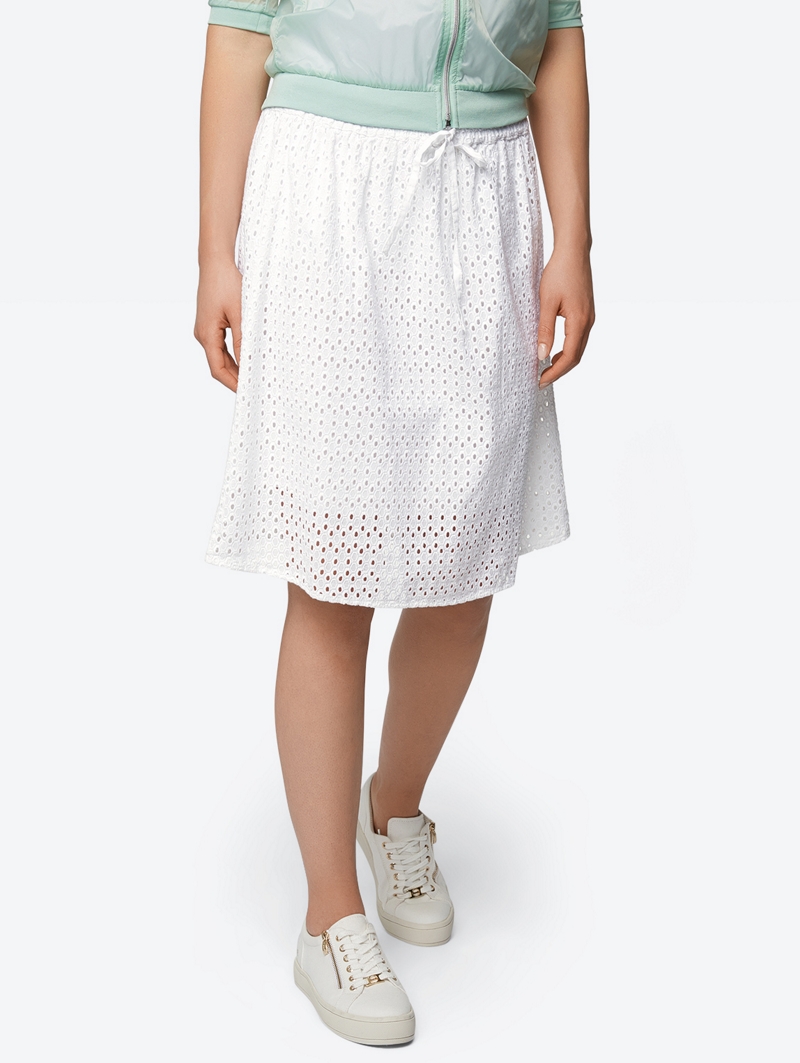 Bench White Ladies Skirt Size M